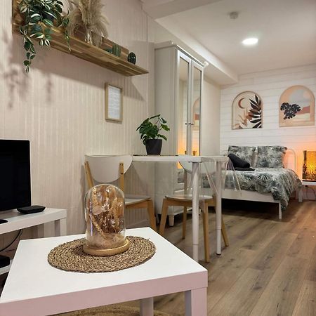 Studio Centre Ville Сет Экстерьер фото